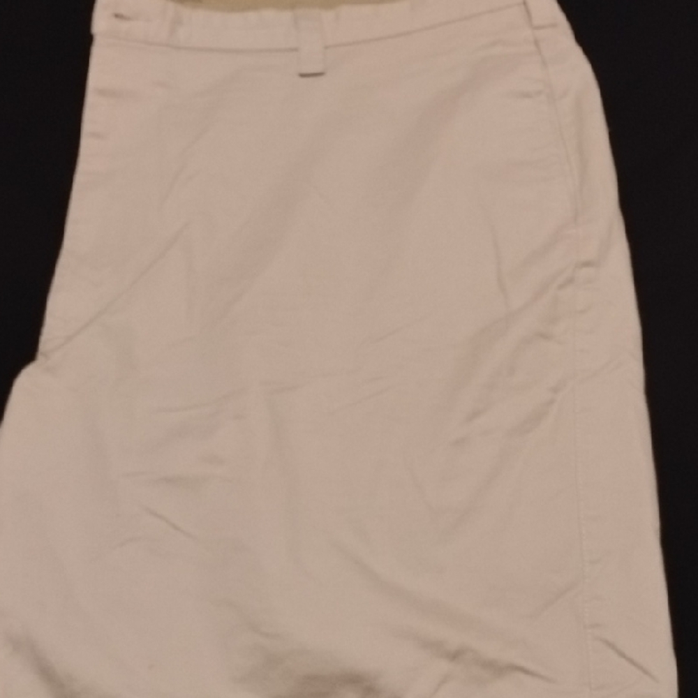 Men's 44 St John's Bay Khaki Shorts